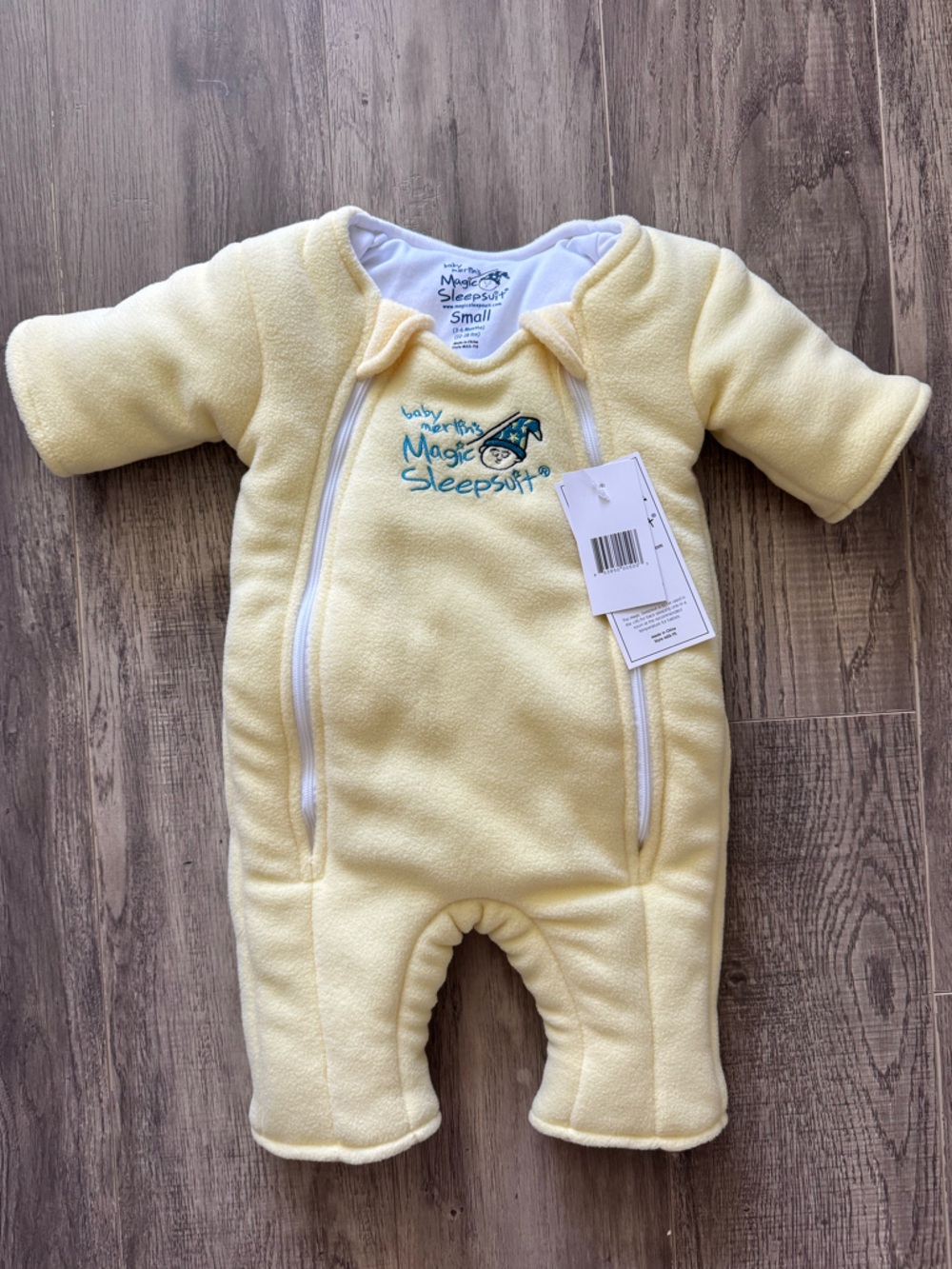 NWT Baby Merlin Magic Sleepsuit in Pale Yellow - Small